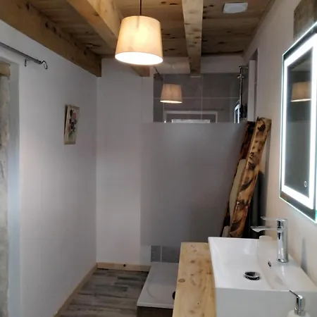 Πανσιόν D'hotes Les Cabris